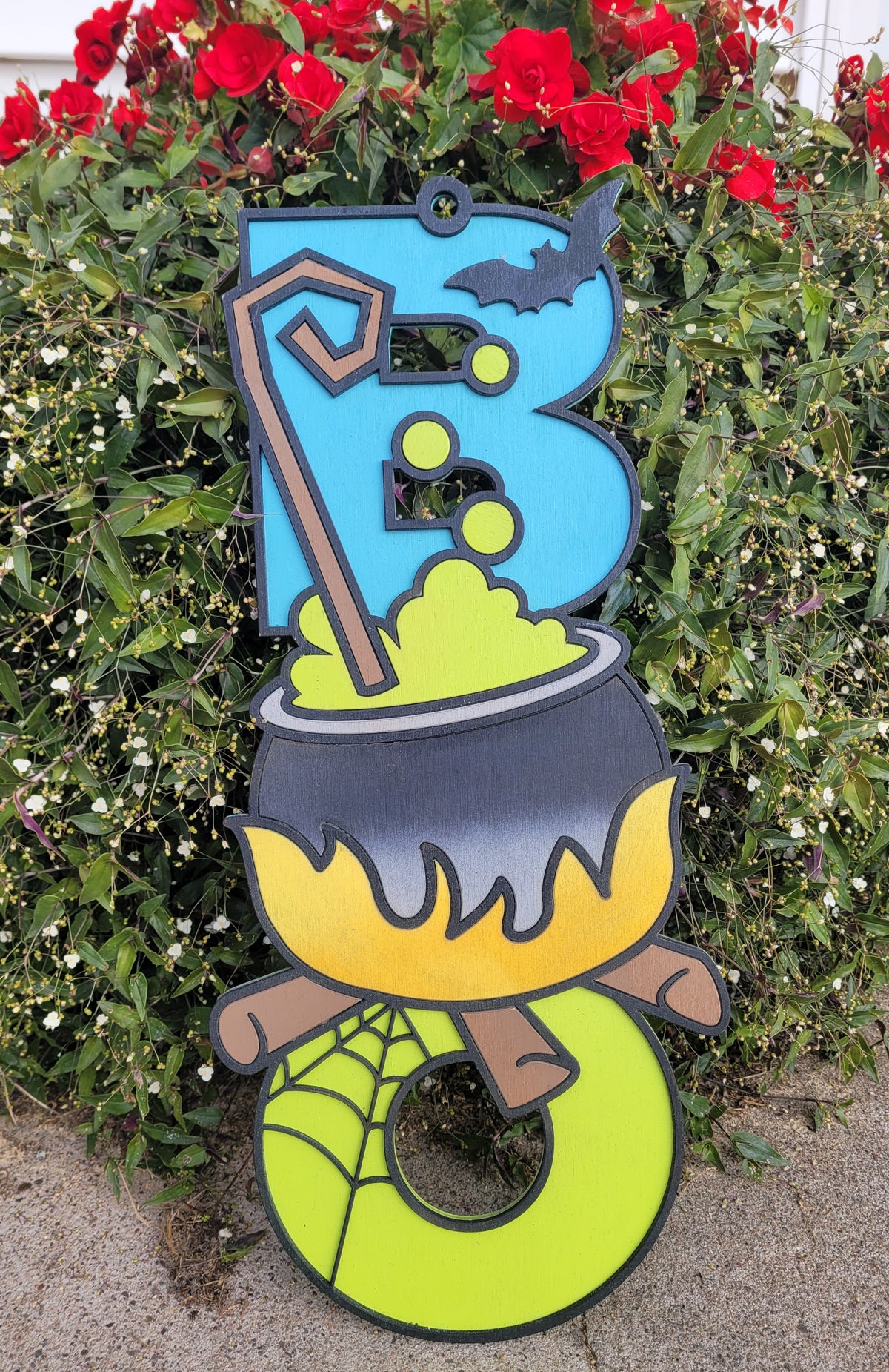 Boo Cauldron door/wall decoration